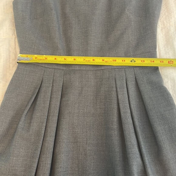 J. CREW grey dress with pockets - Picture 2 of 8